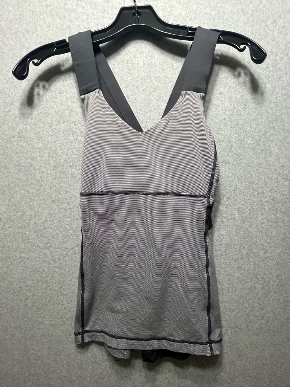 Lululemon Push Your Limits Striped Tank Top Size 6 Gray/White